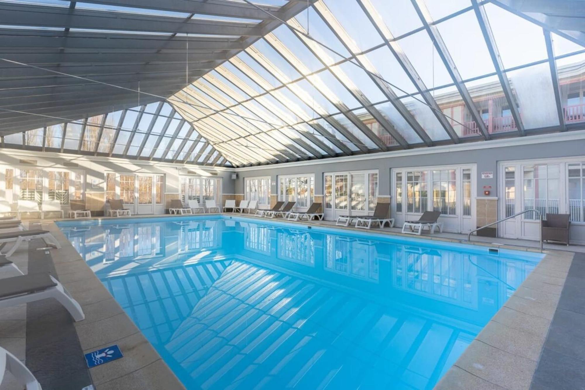 Beautiful Flat With Swimming Pool Tennis Court And Parking 148 Le Touquet Exteriör bild